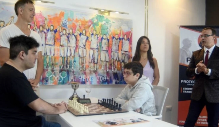 Ajedrez: Faustino Oro le ganó un match al campeón argentino